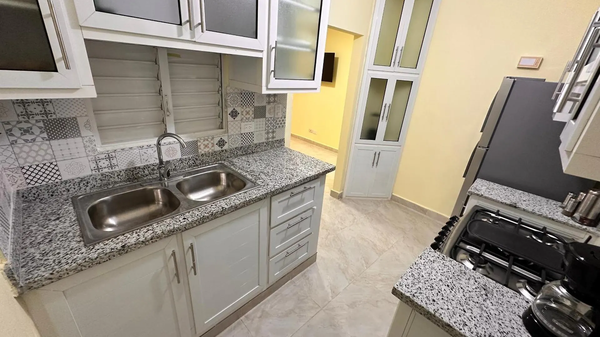 Home Close To The Beach, Free Wifi & Parking, In Quiet Neighborhood Equipped With Acs Nagua Dominican Republic